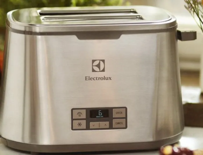 tostapane Electrolux EAT7800